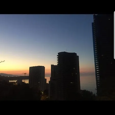 Proche De Monaco *